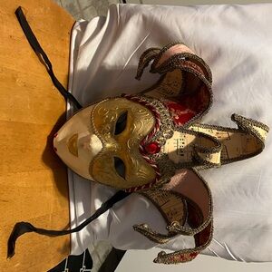 Exquisite n hand crafted n painted in Venezia Italia carnival mask in perfect